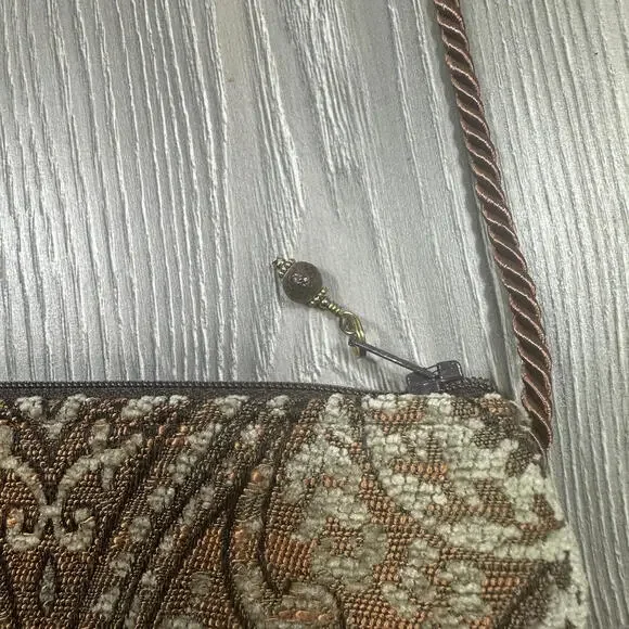 Small Tapestry Rug Bag with Beaded Zipper and Brown Cord Strap - Picture 4 of 6